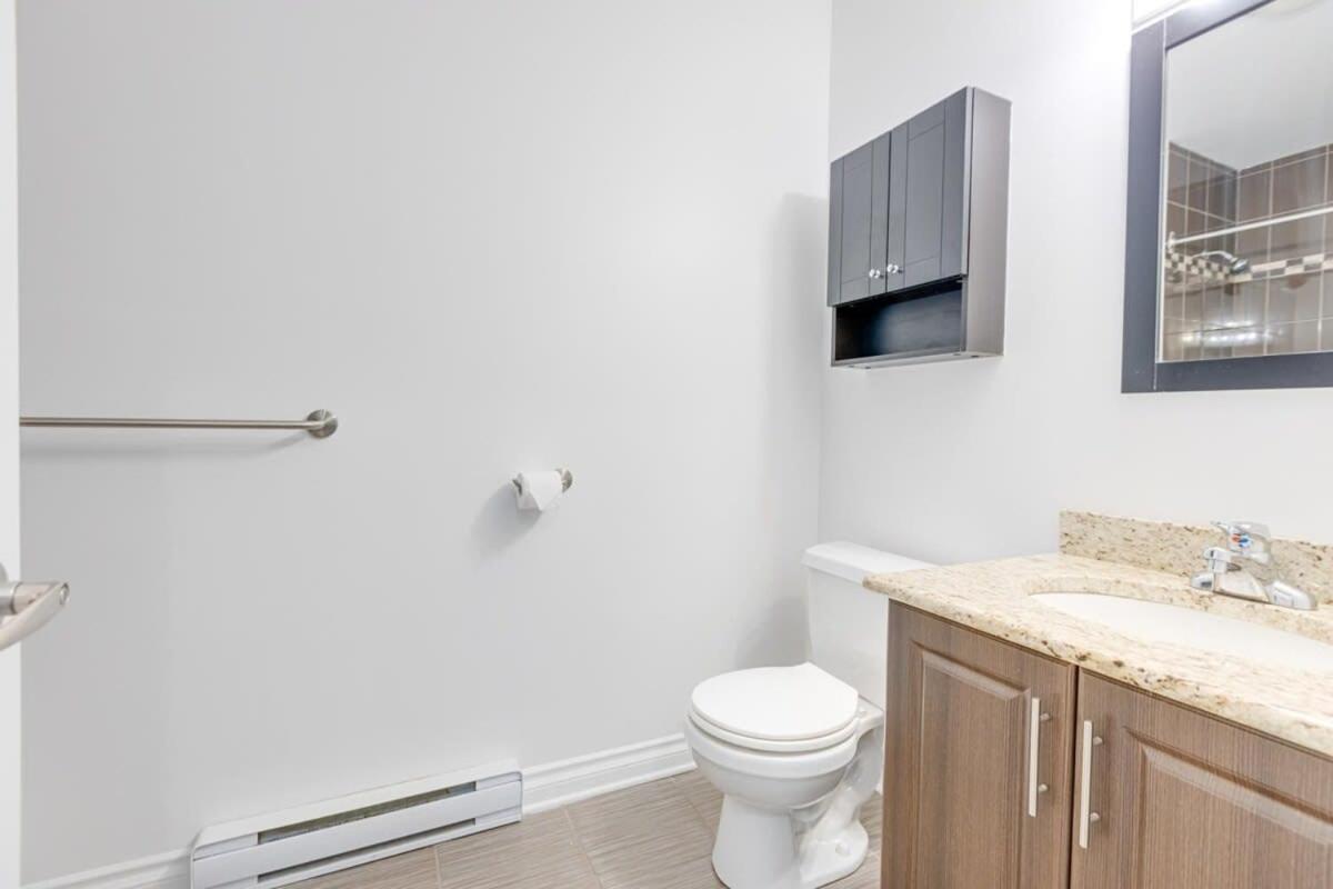 M11 Gorgeous Bright Corner 2Br In Heart Of Mtl Apartman Montréal Kültér fotó