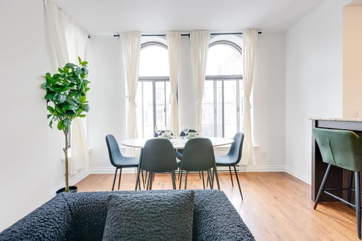 M11 Gorgeous Bright Corner 2Br In Heart Of Mtl Apartman Montréal Kültér fotó